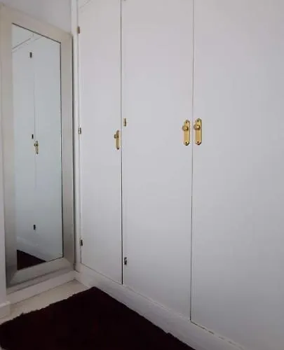 Nicolasa Apartment *