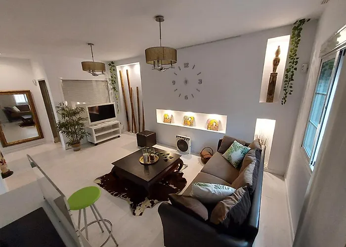 Nicolasa Apartment *